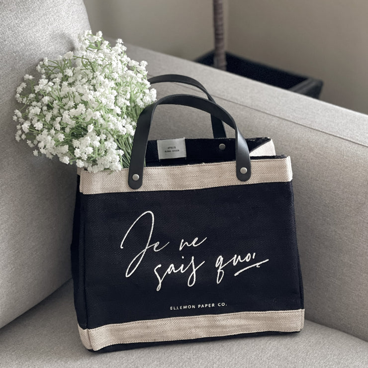 JE NE SAIS QUOI Petite Market Bag (Black)